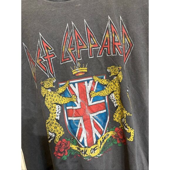 Daydreamer Women's Cotton Def Leppard Rock of Ages Tour Graphic Tee Gray Medium - Picture 8 of 9
